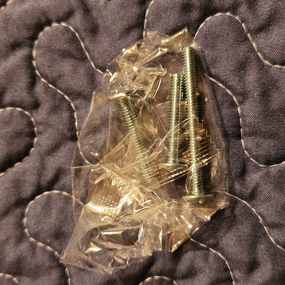 Liberty Hardware Drawer Knobs 7 Count NWT - Picture 4 of 5